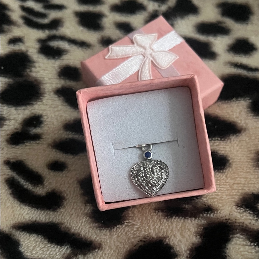 🎀 925 Sterling silver lapis heart pendant 🎀
